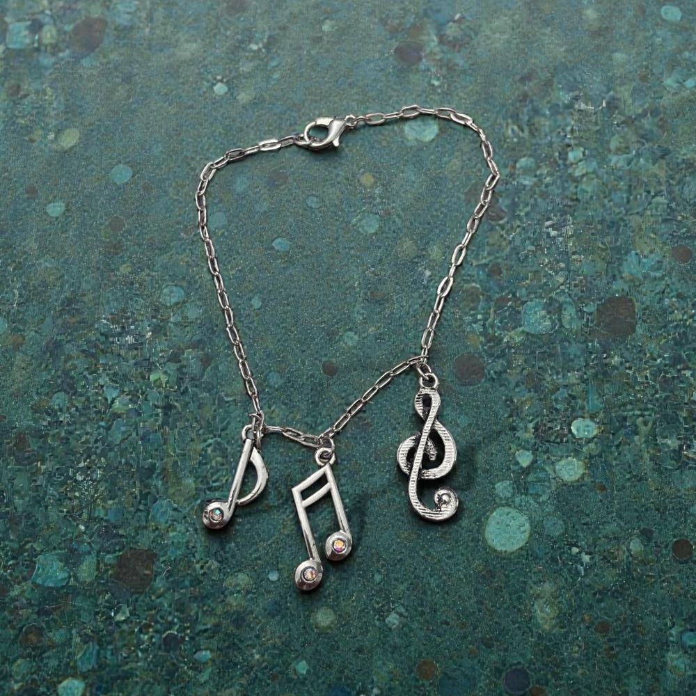 Elegant Silver Music Note Bracelet